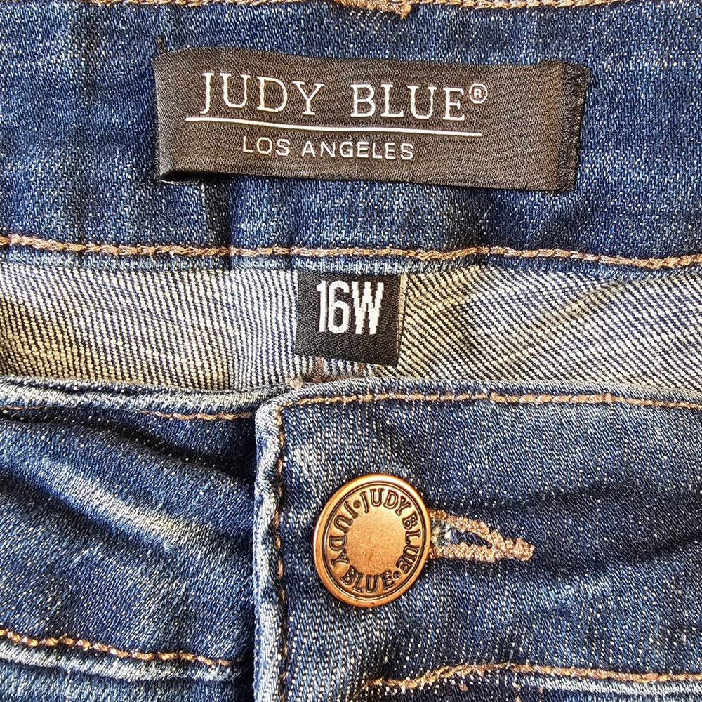 Judy Blue Control Top Flare Jeans 16W Medium Wash Raw Hem High‎ Rise - Picture 3 of 9